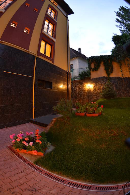 Coroana Brasovului 3* Brașov