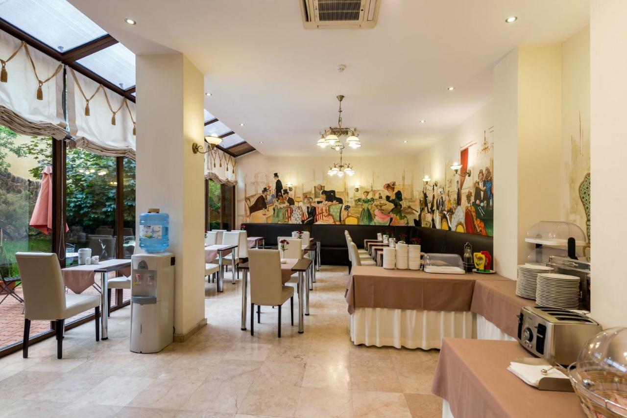 Hotel Coroana Brasovului